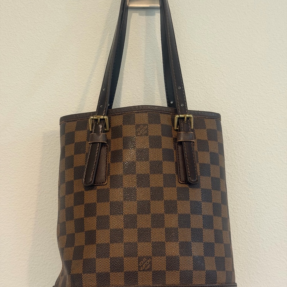 Louis Vuitton Brown Damier Bucket Tote - Picture 11 of 12